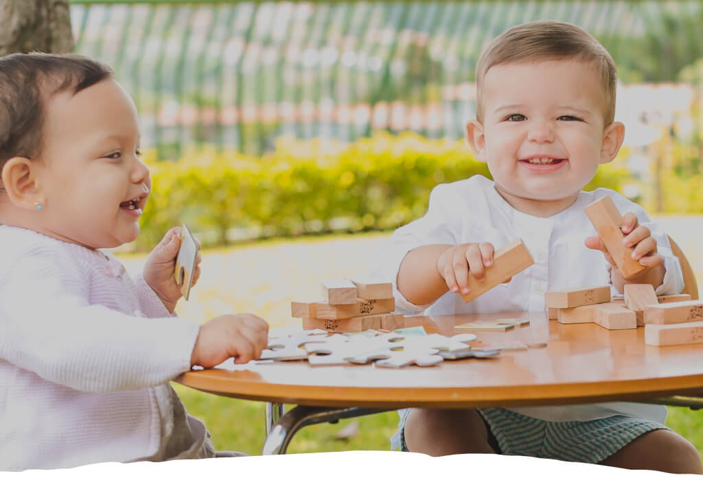 Niños jugando